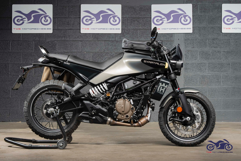 HUSQVARNA SVARTPILEN 125