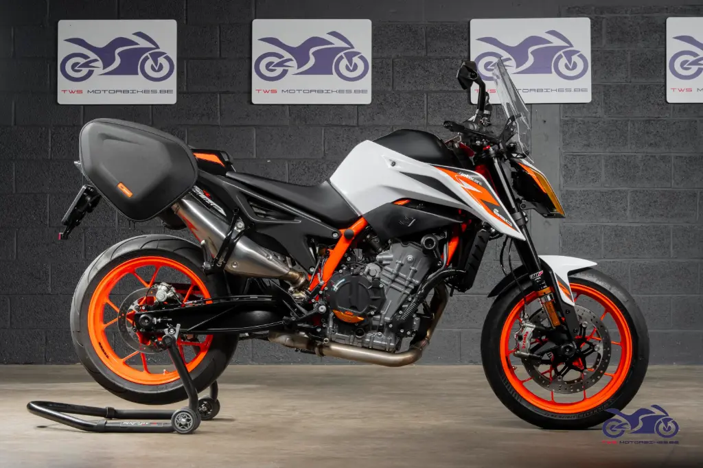KTM DUKE 890 R