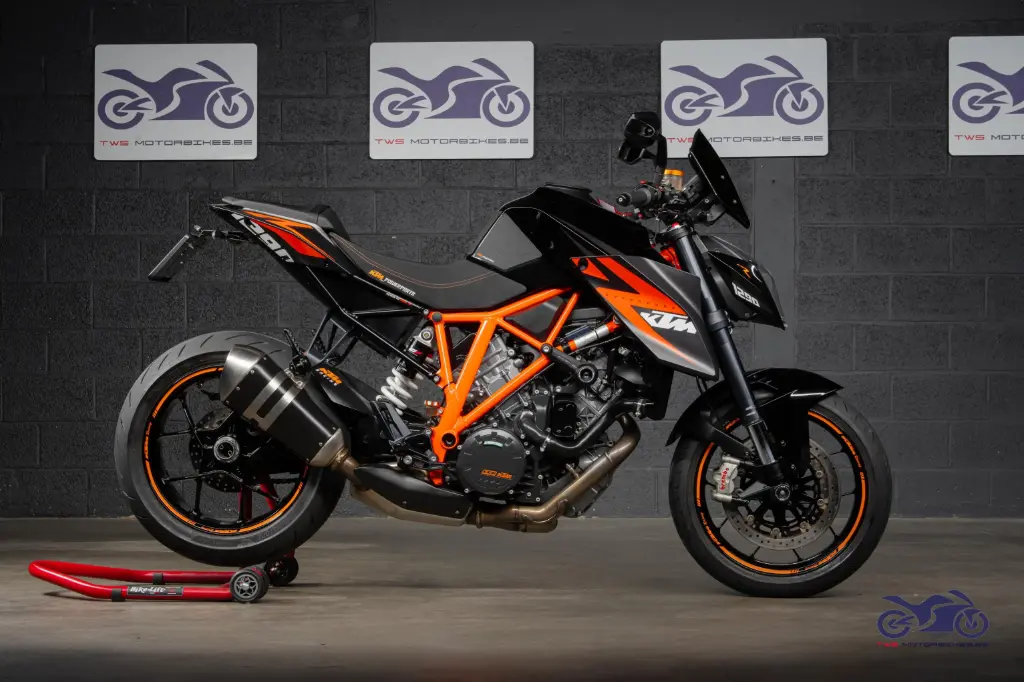 KTM SUPERDUKE 1290 R