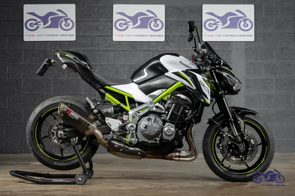 KAWASAKI Z 900