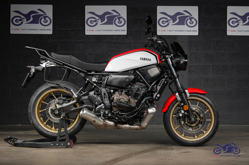 YAMAHA XSR 700