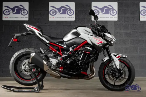 KAWASAKI Z 900
