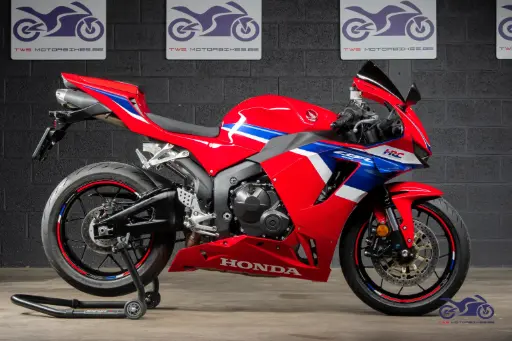 HONDA CBR 600 RR