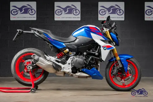 BMW F 900 R