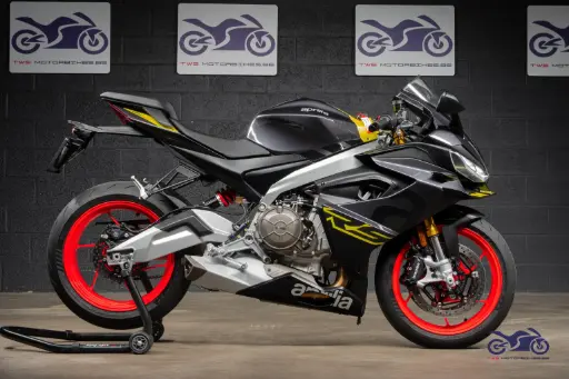 APRILIA RS 660