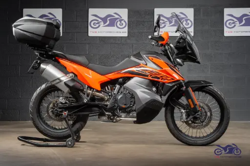 KTM 890 ADVENTURE