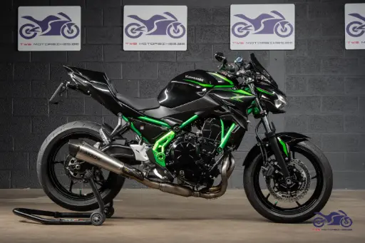 KAWASAKI Z 650